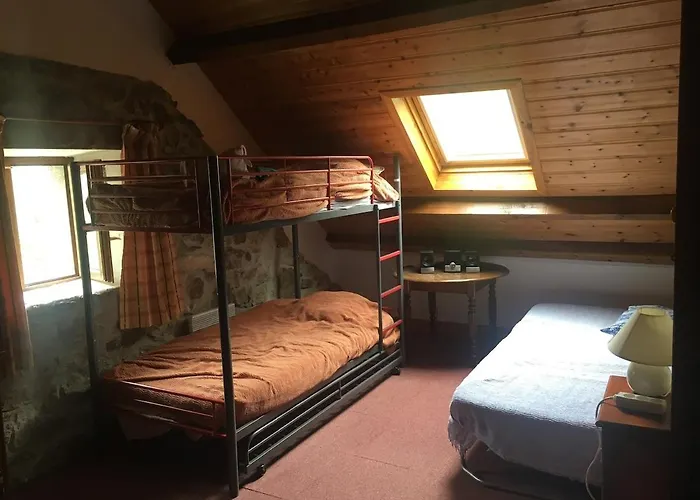 Jolie Bergerie Renovee Dans Gavarnie, Vue Cirque